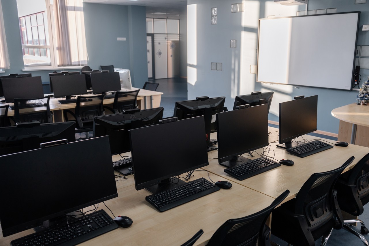 Общая информация, ГБОУ Школа № 1298 "Профиль Куркино", Москва