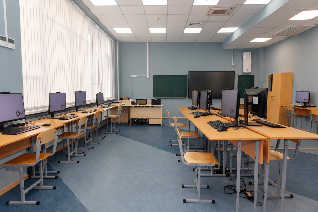 Общая информация, ГБОУ Школа № 1298 "Профиль Куркино", Москва